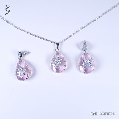 Elegant Pink Teardrop Floral Cluster Necklace & Earrings Set