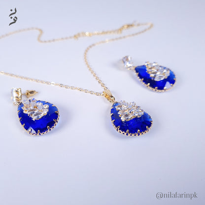 Elegant Pink Teardrop Floral Cluster Necklace & Earrings Set