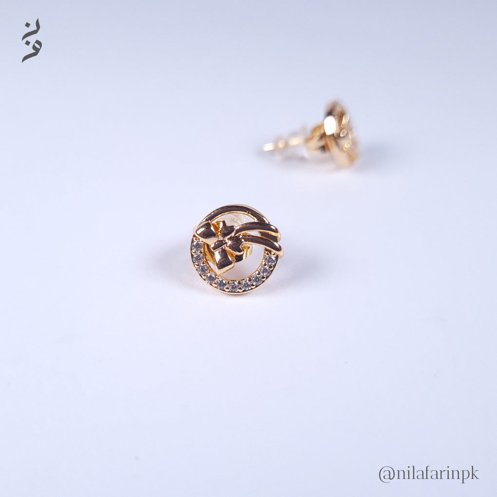Dainty Gold Swirl Circle Pave Stud Earrings