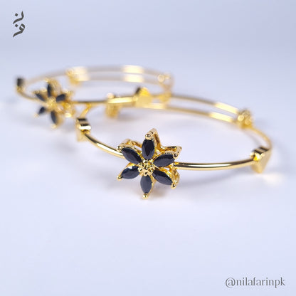 Adjustable Gold Star Flower Kada Bnagle Pair