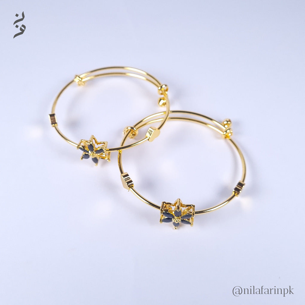 Adjustable Gold Star Flower Kada Bnagle Pair