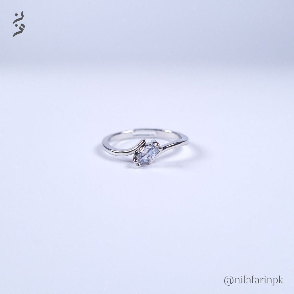Marquise Solitaire Adjustable Ring Gold and Silver - Image 4